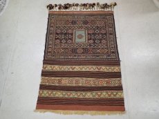 画像1: センターラグサイズキリム_A1_WeddingKilim_128x122 (1)