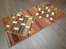 画像3: 新品 キリム ジャジム パッチワーク ラグ アクセント サイズ 138 x 69 No.5488 平織り 天然 ウール 絨毯 敷物 n-5488-138069sa08 (3)