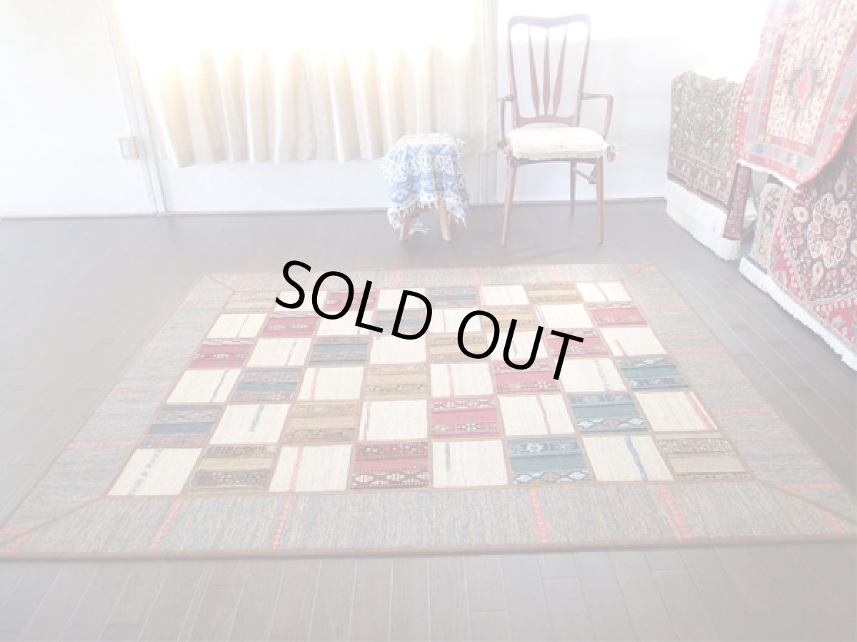 画像2: ペルシャ絨毯ギャッベキリムジャジムパッチワークラグ_センターラグサイズ5310_197×157 (2)