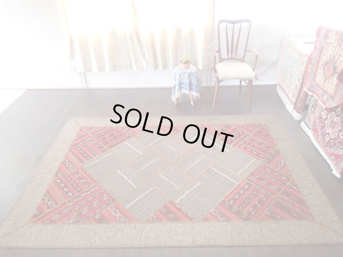 画像4: ペルシャ 絨毯 ギャッベ キリム ジャジーム パッチワーク リビング ルーム ラグ サイズ 252 × 166 cm 5458 天然 ウール 敷物 マット カーペット 赤  茶 (4)