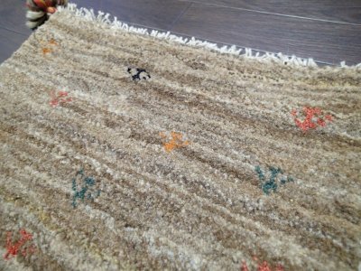 画像2: ペルシャ ミニ ギャッベ 座布団 サイズ 33 × 43 C27 ハンドメイド ラグ クッション 天然 ウール 手織り ギャベ 茶 マルチ カラー
