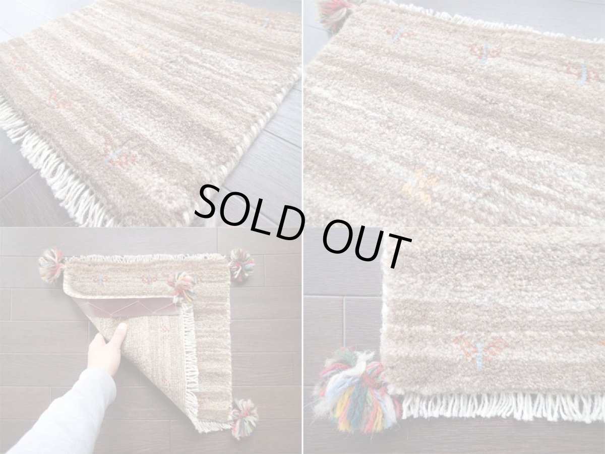 画像4: ペルシャ ミニ ギャッベ 座布団 サイズ 36 × 38 C32 ハンドメイド ラグ クッション 天然 ウール 手織り ギャベ 茶 (4)