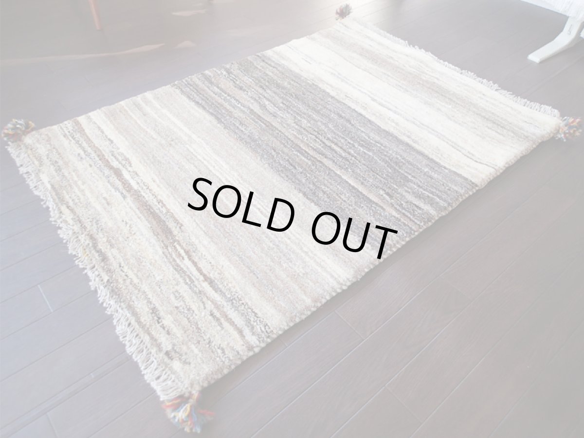 画像2: 手織りペルシャギャッベC125アクセントラグサイズ115×84ハンドメイドラグ (2)