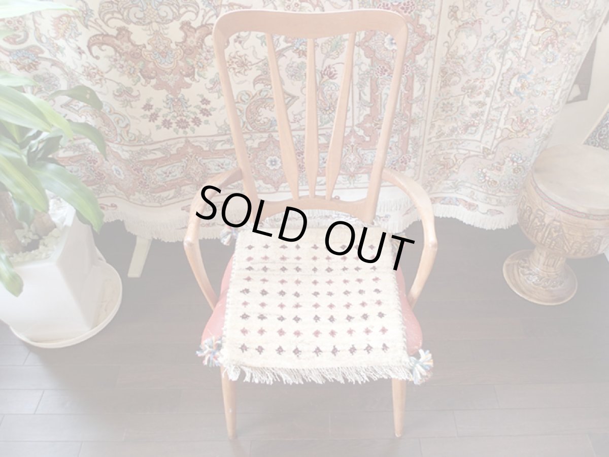 画像3: 手織り ペルシャ ミニ ギャッベ 座布団 サイズ 38 × 38 E76 ハンドメイド ラグ クッション 天然 ウール 手織り ギャベ クリーム 白 (3)