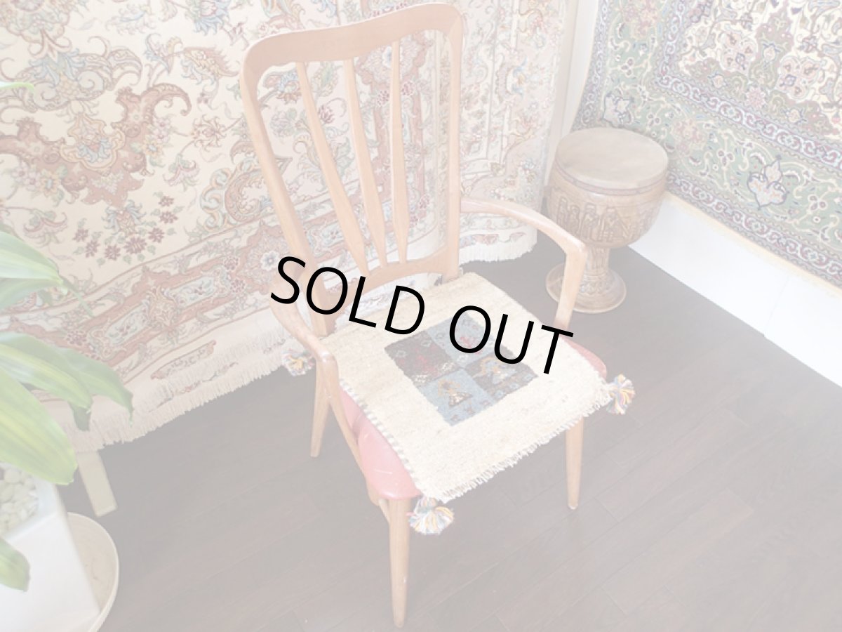 画像3: 手織りペルシャミニギャッベE77座布団サイズ39×38ハンドメイドラグ (3)