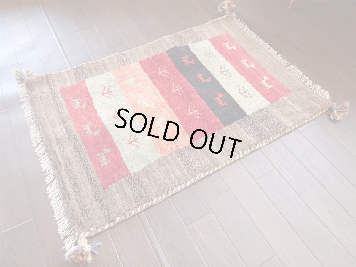 画像2: 手織りペルシャギャッベE92玄関マットサイズ87x60ハンドメイドラグ (2)