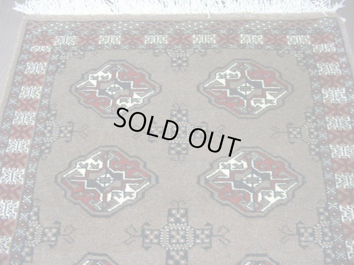 画像3: 新品 トルクメン ペルシャ 絨毯 アクセント サイズ 128 × 79 203 トライバル ラグ 天然 ウール 敷物 マット カーペット 赤 茶 (3)