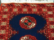 画像3: トルクメン ペルシャ 絨毯 アクセント サイズ 125 × 78 202 トライバル ラグ 天然 ウール 敷物 マット カーペット 赤 ネイビー (3)