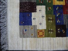 画像5: ペルシャ ギャッベ リビング サイズ 205 x 162 cm F151 ハンドメイド 天然 ウール 手織り ラグ 絨毯 カーペット マルチ カラー クリーム (5)