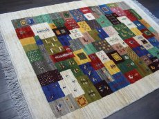 画像2: ペルシャ ギャッベ リビング サイズ 205 x 162 cm F151 ハンドメイド 天然 ウール 手織り ラグ 絨毯 カーペット マルチ カラー クリーム (2)