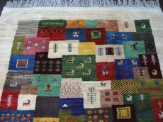 画像3: ペルシャ ギャッベ リビング サイズ 205 x 162 cm F151 ハンドメイド 天然 ウール 手織り ラグ 絨毯 カーペット マルチ カラー クリーム (3)