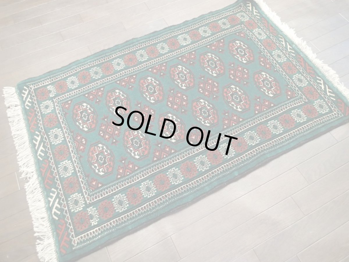 画像2: 新品 トルクメン ペルシャ 絨毯 アクセント サイズ 122 × 78 cm 187 トライバル ラグ 天然 ウール 敷物 マット カーペット 赤 緑 (2)