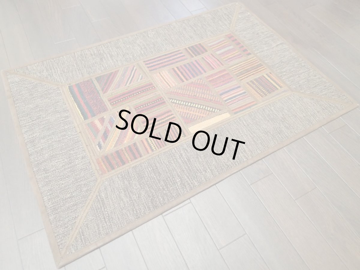 画像2: ペルシャ キリム ジャジーム パッチワーク ラグ 玄関 マット サイズ 94 x 64 cm 1762 平織り 天然 ウール 絨毯 敷物 カーペット 茶 マルチ カラー カラフル (2)