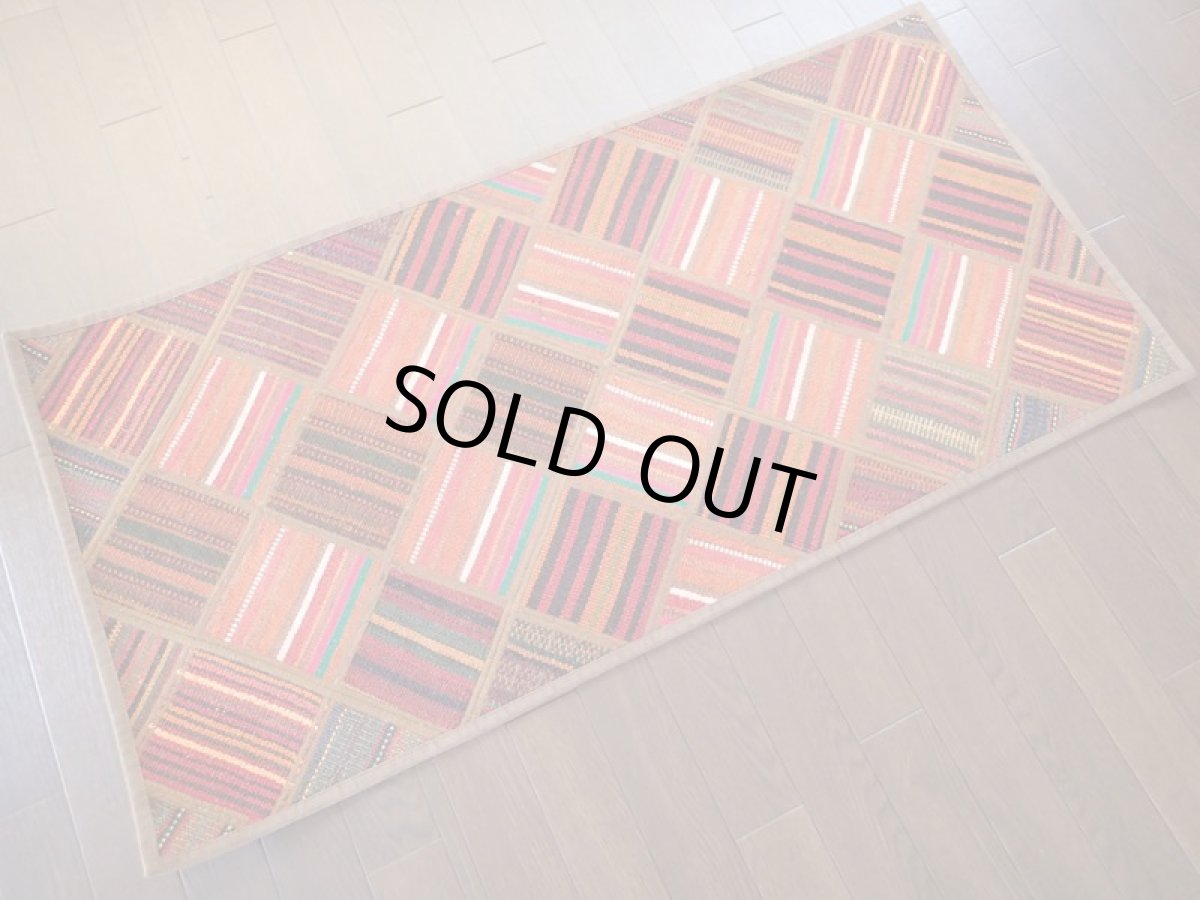 画像2: 新品 ペルシャ キリム パッチワーク ラグ アクセント サイズ 113 x 59 cm No.5489 平織り 天然 ウール 絨毯 敷物 マット カーペット 茶 赤 マルチ カラー n-5489-113059sa08 (2)