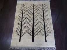 画像1: ペルシャ ギャッベ リビング サイズ  205 x 156 cm F176 ハンドメイド ギャベ 天然 ウール 手織り ラグ マット 絨毯 カーペット ナチュラル クリーム 茶 樹木 柄 (1)