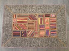 画像1: ペルシャ キリム ジャジーム パッチワーク ラグ 玄関 マット サイズ92 x 63 cm 1763 平織り 天然 ウール 絨毯 敷物 カーペット 茶 マルチ カラー カラフル (1)