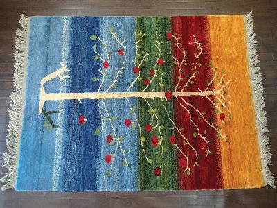 画像1: ペルシャ ギャッベ リビング サイズ 208 x 160 cm F159 ハンドメイド ギャベ 天然 ウール 手織り ラグ マット 絨毯 カーペット クリーム 赤 緑 青 藍 カラフル グラデーション 木 柄
