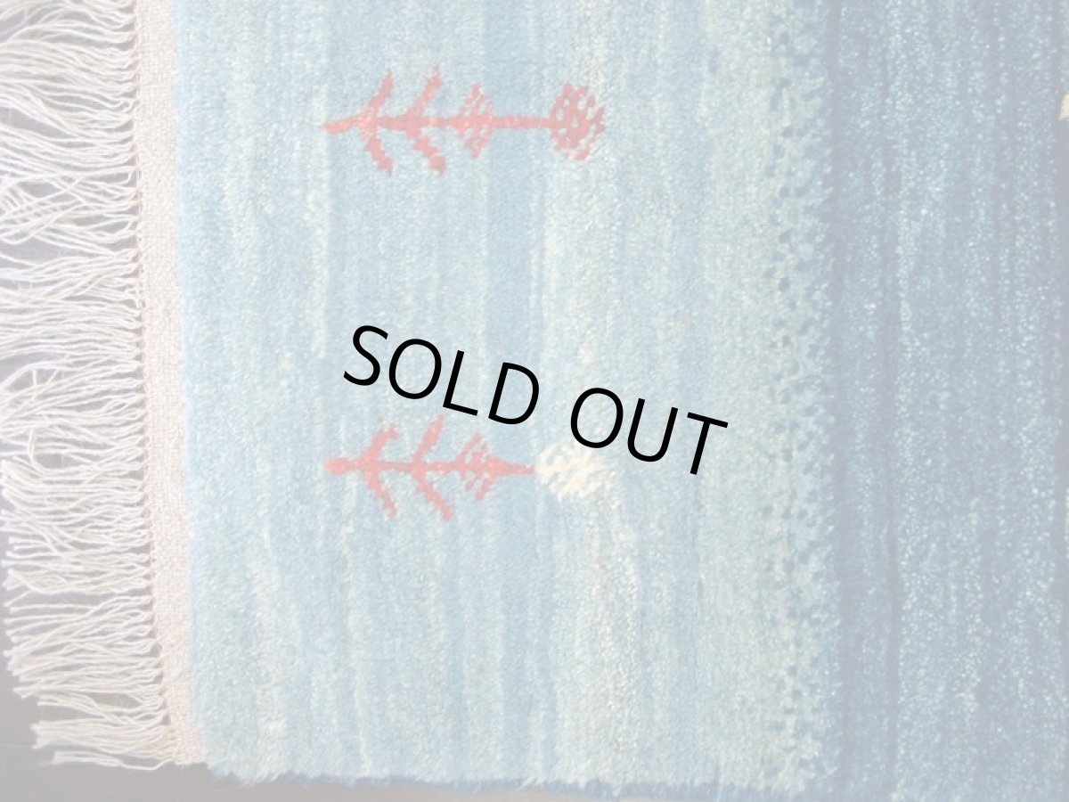 画像7: ペルシャ ギャッベ リビング サイズ 211 x 155 cm F152 ハンドメイド ギャベ 天然 ウール 手織り ラグ マット 絨毯 カーペット 藍 青 ネイビー カラフル 風景 柄 (7)