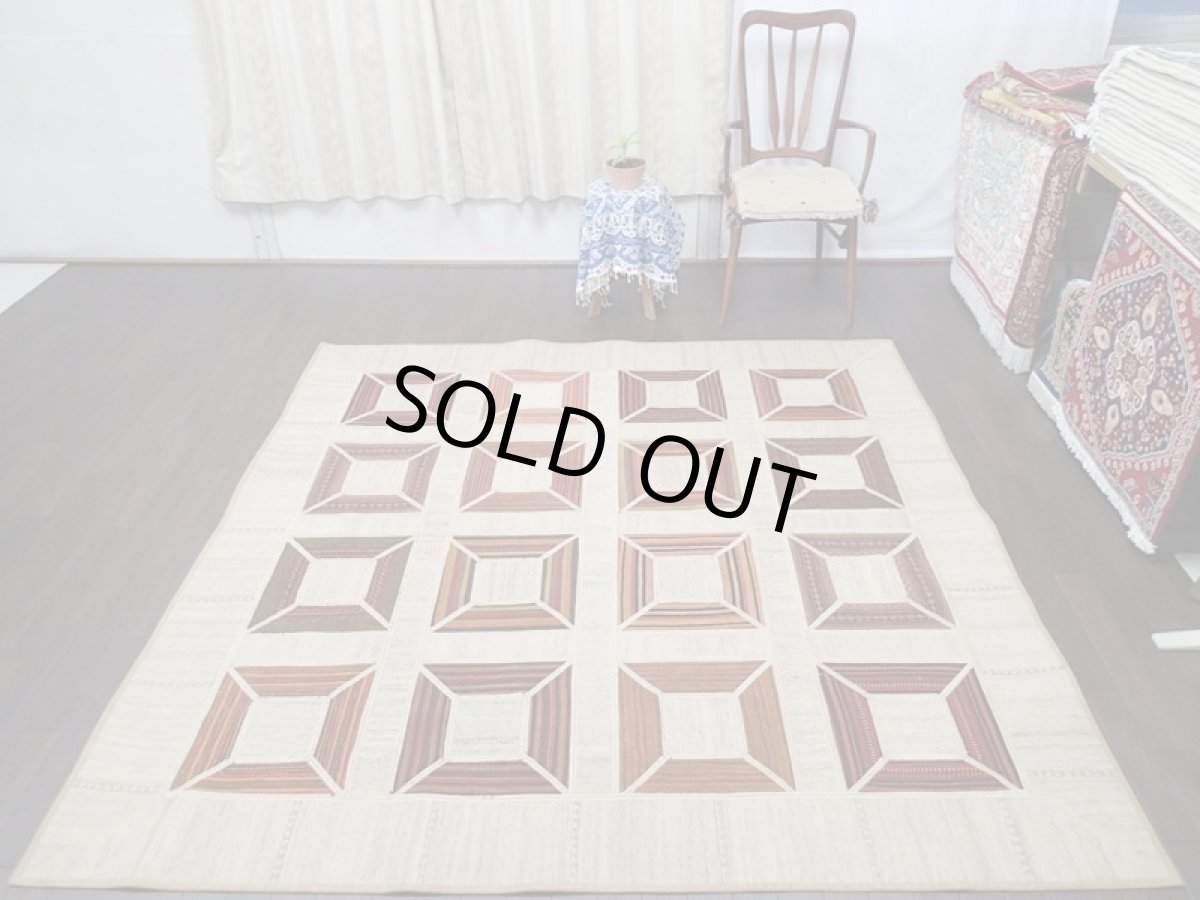 画像4: ペルシャ キリム ジャジム ギャッベ パッチワーク リビング ラグ サイズ 199 x 199 cm 5429 天然 ウール 敷物 マット カーペット ナチュラル クリーム 茶 (4)