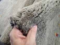画像7: ペルシャ ギャッベ リビング 2m サイズ ラグ 200 x 158 cm 15 ハンドメイド ギャベ 天然 ウール 手織り 絨毯 カーペット ナチュラル 灰 グレー シンプル 動物 柄 (7)