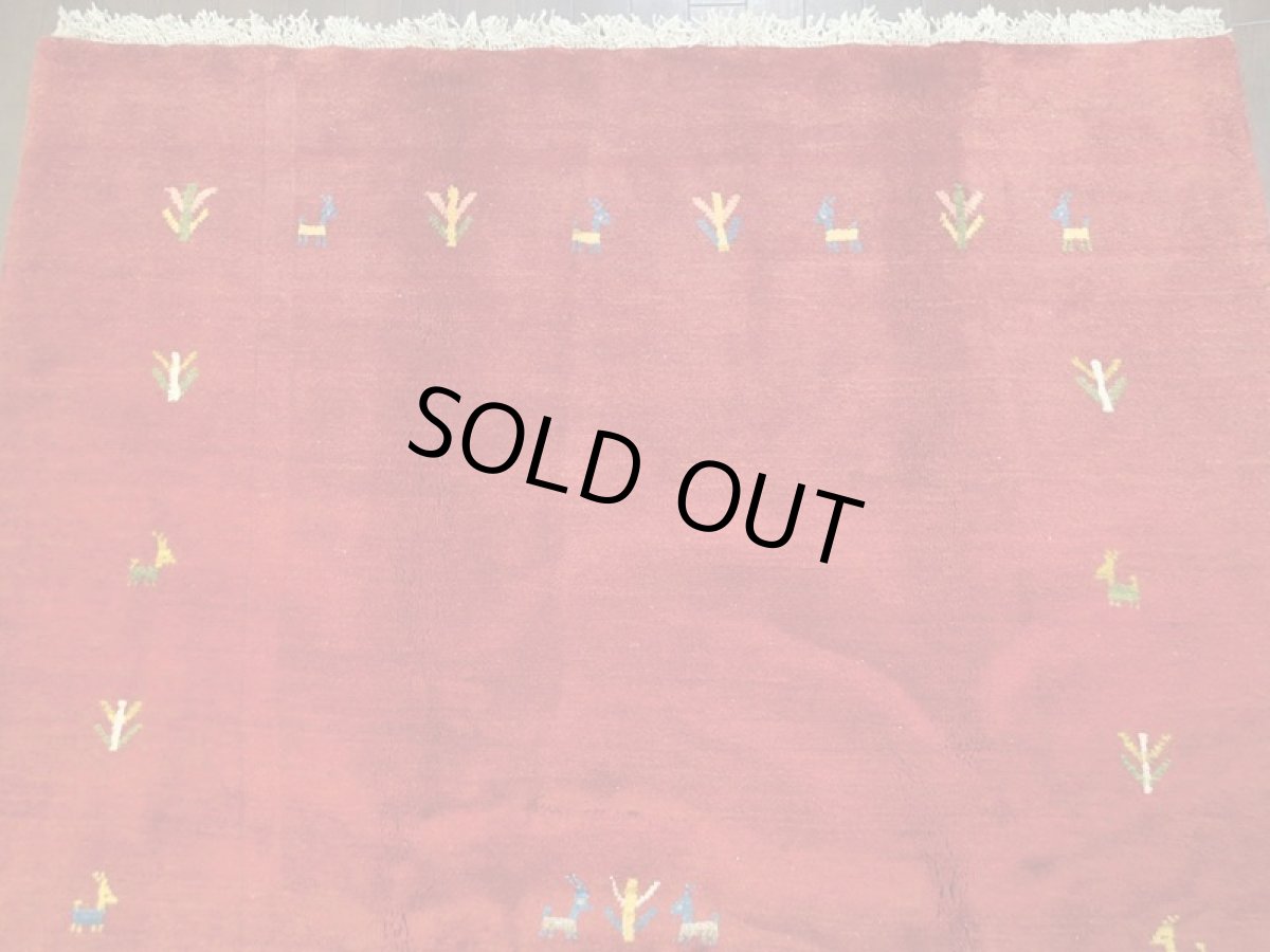 画像5: ペルシャ ギャッベ リビング 2m サイズ ラグ 200 x 157 cm 21 ハンドメイド ギャベ 天然 ウール 手織り 絨毯 カーペット エンジ ワインレッド 赤 シンプル 動物 柄 (5)