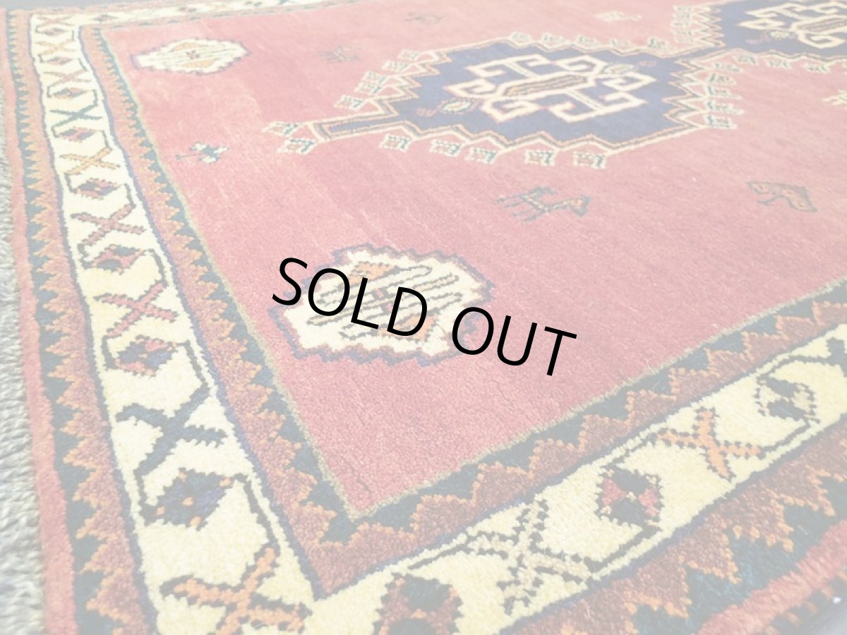 画像7: ペルシャ ギャッベ 1.6m センター ラグ サイズ 161 x 113 cm c194 ハンドメイド ギャベ 天然 ウール 手織り 絨毯 カーペット 赤 オレンジ 黄 トライバル メダリオン (7)