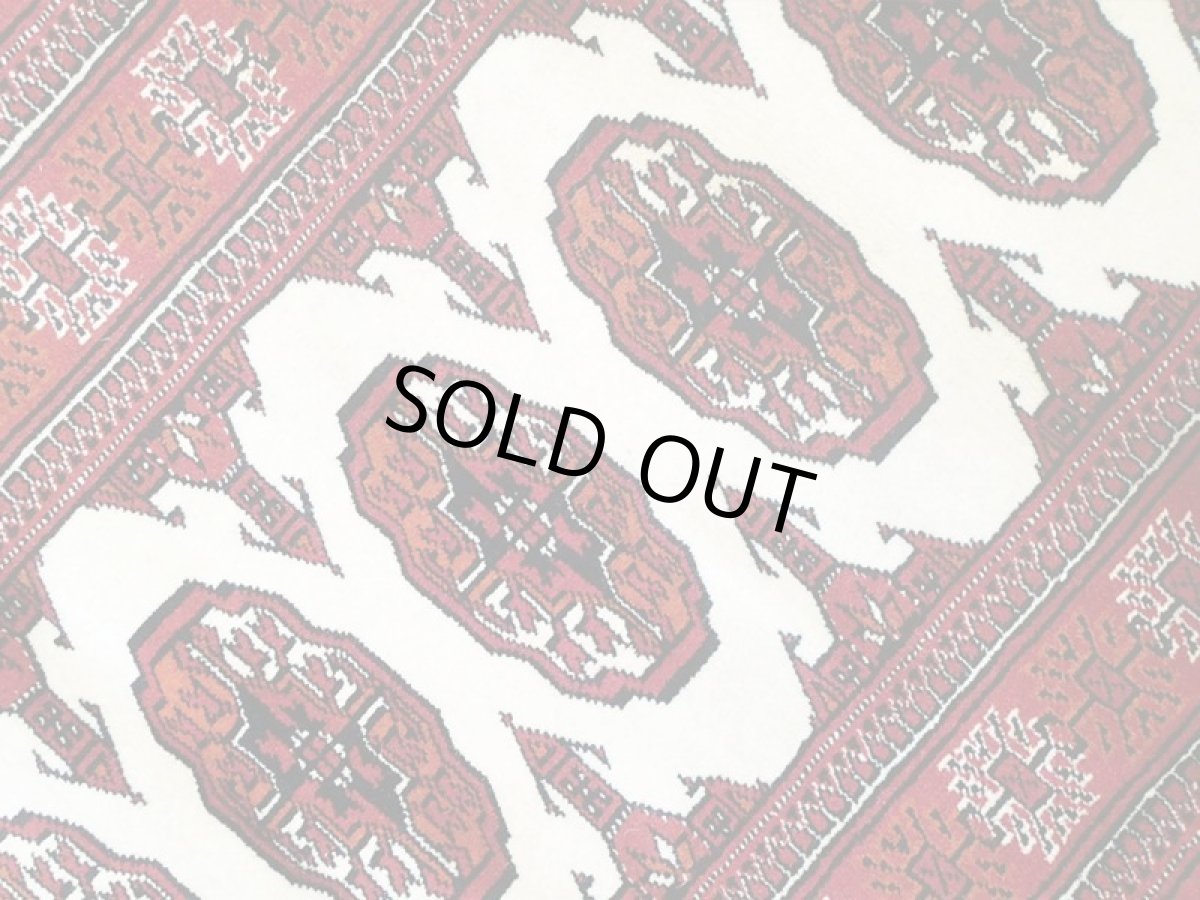 画像5: 新品 トルクメン ペルシャ 絨毯 1.2m アクセント サイズ 122 x 81 cm 197 トライバル ラグ 天然 ウール 敷物 マット カーペット 赤 エンジ クリーム 民族 柄 (5)