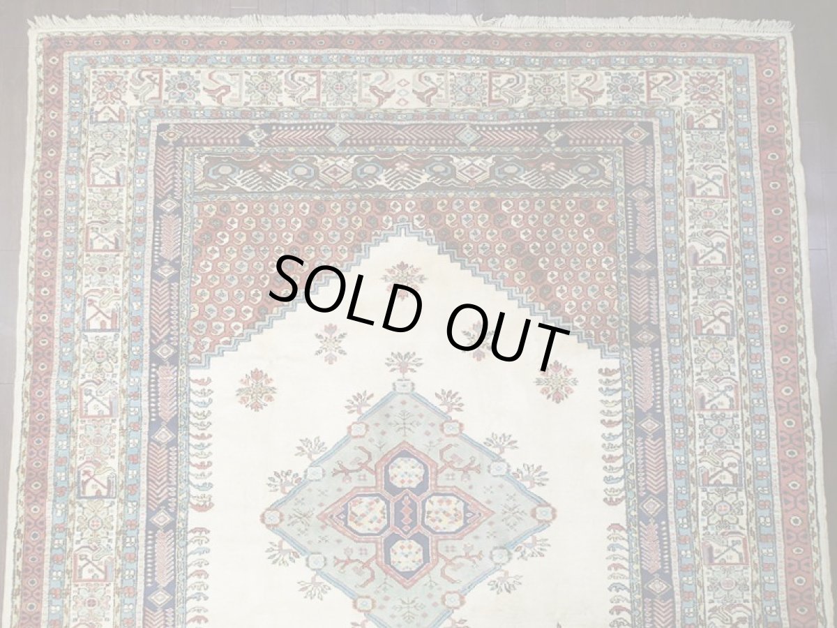 画像6: ペルシャ 絨毯 アルデビル 2.7m リビング ダイニング サイズ 270 x 209 cm 26 トライバル ラグ 天然 ウール 敷物 マット カーペット ナチュラル クリーム 茶 水 空色 カラフル 民族 柄 大判 (6)