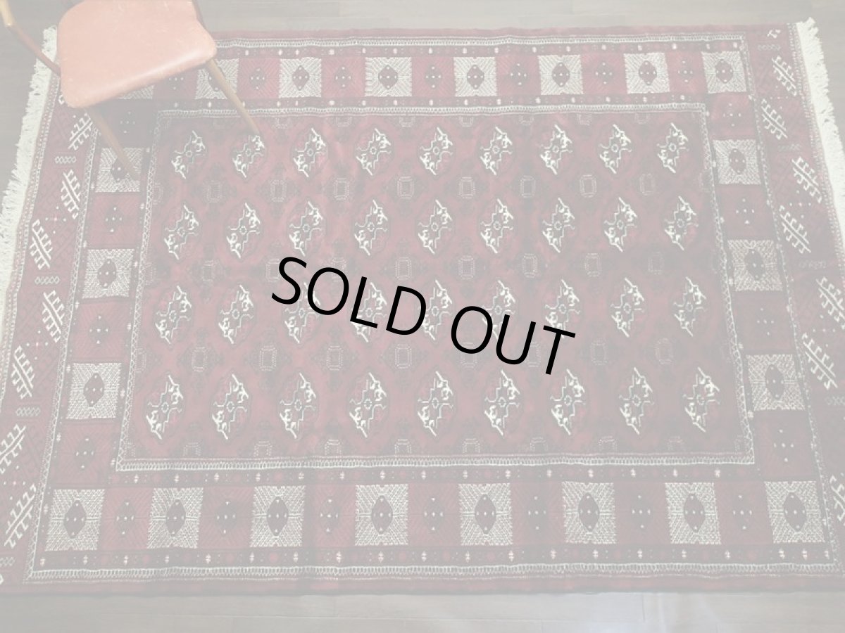 画像3: ペルシャ 絨毯 トルクメン 2.9m リビング ダイニング サイズ 290 x 202 cm B114 トライバル ラグ 天然 ウール 敷物 マット カーペット ワインレッド エンジ 赤 民族 柄 大判 (3)