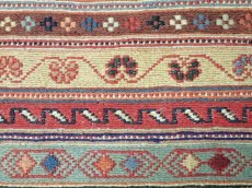 画像8: ペルシャ キリム グーチャン 1m 玄関 マット サイズ 100 x 52 cm 133 スマック 手織り トライバル ラグ 天然 ウール マット 絨毯 カーペット カラフル (8)