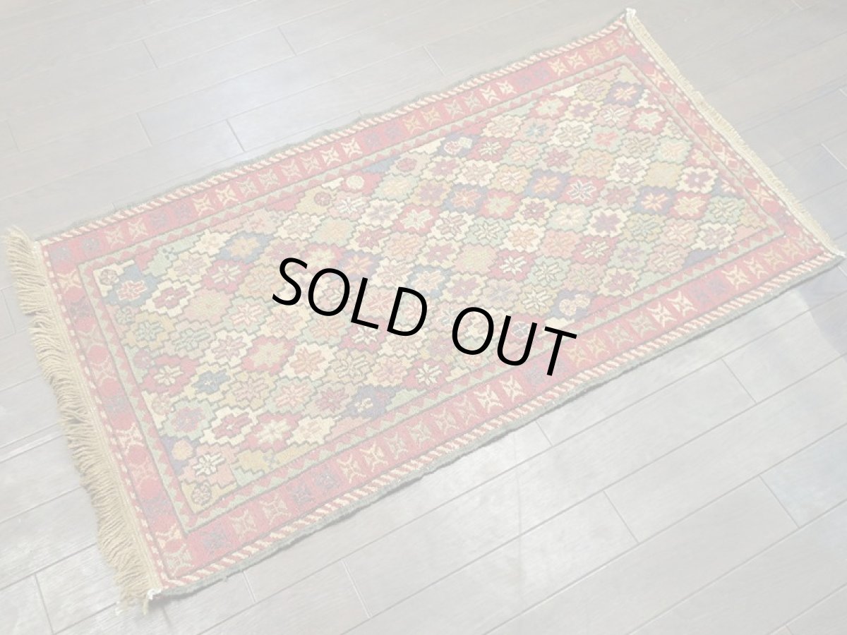 画像4: ペルシャ キリム グーチャン 1m 玄関 マット サイズ 100 x 52 cm 137 スマック 手織り トライバル ラグ 天然 ウール マット 絨毯 カーペット カラフル 花 柄 (4)