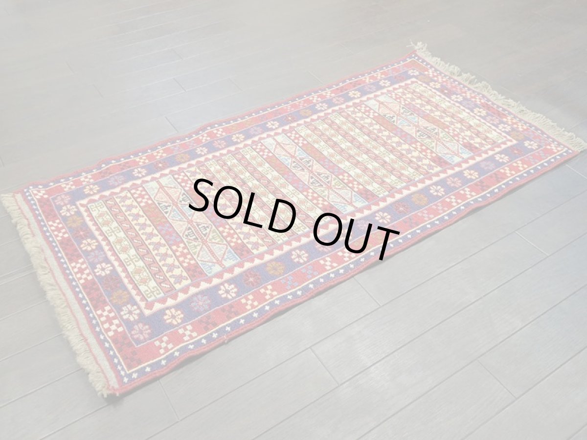 画像4: ペルシャ キリム グーチャン 1m 玄関 マット サイズ 102 x 53 cm S146 スマック 手織り トライバル ラグ 天然 ウール マット 絨毯 カーペット カラフル ボーダー (4)