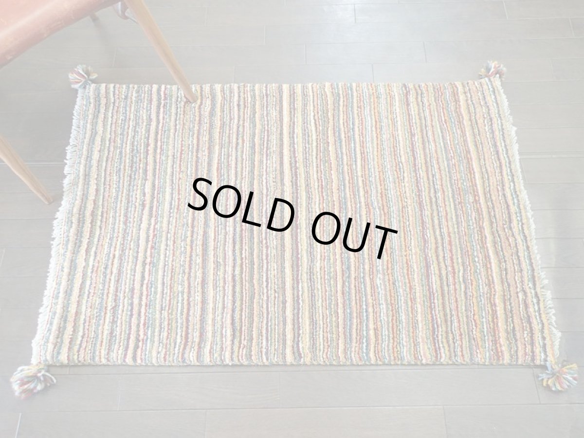 画像3: ペルシャ ギャッベ 1.2m アクセント サイズ ラグ 116 x 77 cm No.115 ハンドメイド ギャベ 肉厚 ウール 手織り トライバルラグ 天然 ウール 絨毯 カーペット カラフル 虹色 クレイジーパターン マルチ カラー n-115-116077s051-002 (3)