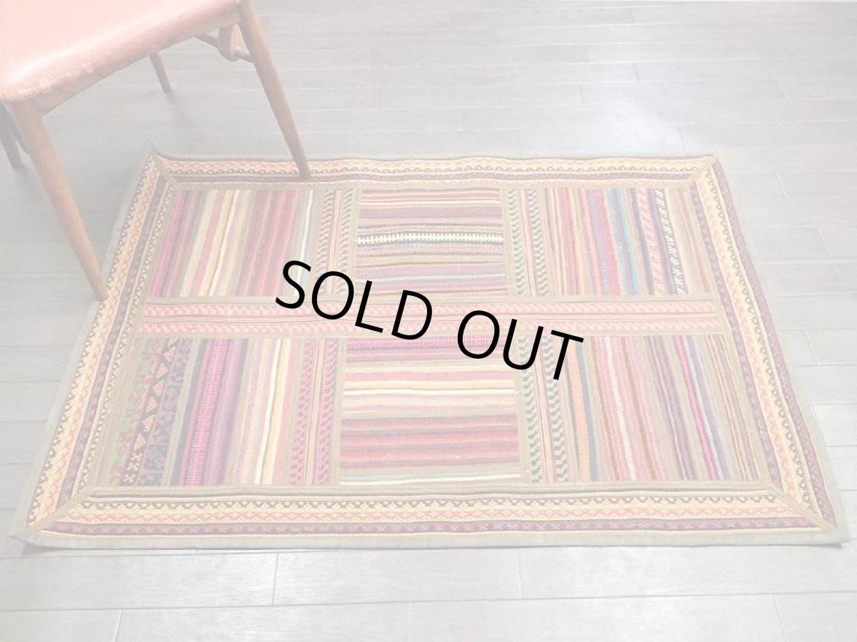 画像3: ペルシャ キリム ジャジム パッチワーク ラグ 縦1.2m アクセント サイズ 123 x 85 cm No.5485 平織り 天然 ウール 絨毯 敷物 マット カーペット 茶 赤 黄 カラフル マルチカラー  縞 模様 n-5485-123085sa08 (3)