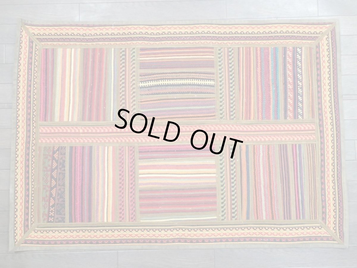 画像2: ペルシャ キリム ジャジム パッチワーク ラグ 縦1.2m アクセント サイズ 123 x 85 cm No.5485 平織り 天然 ウール 絨毯 敷物 マット カーペット 茶 赤 黄 カラフル マルチカラー  縞 模様 n-5485-123085sa08 (2)