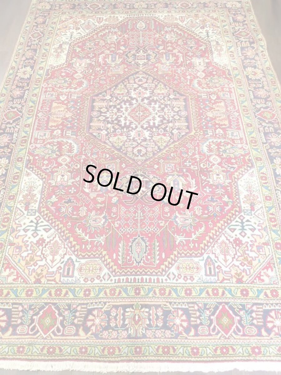 画像6: オールド ペルシャ 絨毯 タブリーズ 3m リビング ダイニング 大判 サイズ 305 x 212 cm f234 手織り トライバル ラグ 天然 ウール 敷物 マット カーペット 赤 緑 クリーム 草木 花 柄 ヴィンテージ OLD (6)