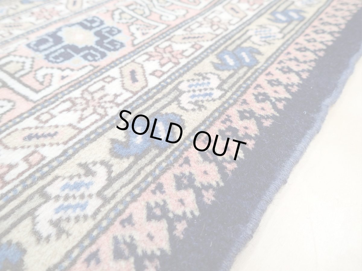 画像12: ペルシャ 絨毯 アルデビル 2.7m リビング ダイニング 大判 サイズ 265 x 173 cm 32 手織り トライバル ラグ 天然 ウール 敷物 マット カーペット 紺 サーモン ピンク 紫 民族柄 (12)