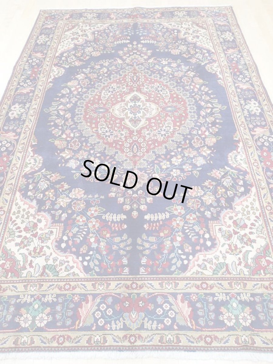 画像6: オールド ペルシャ 絨毯 タブリーズ 3m リビング ダイニング 大判 サイズ 303 x 200 cm f221 手織り トライバル ラグ 天然 ウール 敷物 マット カーペット 青 赤 草木 花 柄 ヴィンテージ OLD (6)