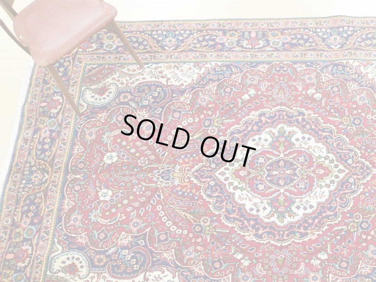 画像2: オールド ペルシャ 絨毯 タブリーズ 3m リビング ダイニング 大判 サイズ 299 x 206 cm f216 手織り トライバル ラグ 天然 ウール 敷物 マット カーペット 紺 赤 クリーム 黄 緑 草木 花 柄 ヴィンテージ OLD (2)