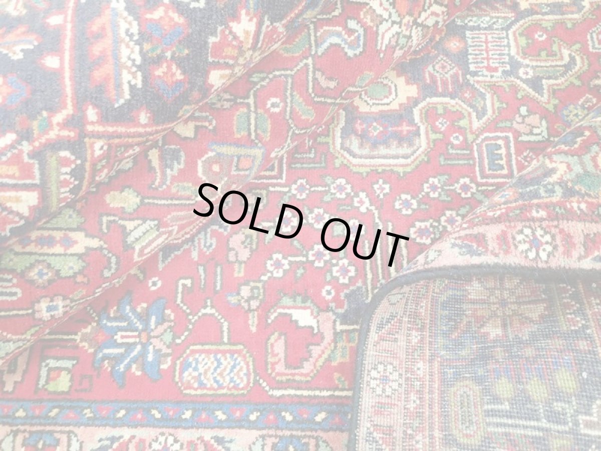 画像16: オールド ペルシャ 絨毯 タブリーズ 3m リビング ダイニング 大判 サイズ 295 x 198 cm p112 手織り トライバル ラグ 天然 ウール 敷物 マット カーペット 紺 赤 メダリオン 草木 花 柄 ヴィンテージ OLD (16)