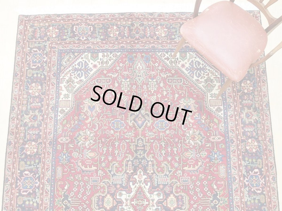 画像8: オールド ペルシャ 絨毯 タブリーズ 3m リビング ダイニング 大判 サイズ 295 x 198 cm p112 手織り トライバル ラグ 天然 ウール 敷物 マット カーペット 紺 赤 メダリオン 草木 花 柄 ヴィンテージ OLD (8)