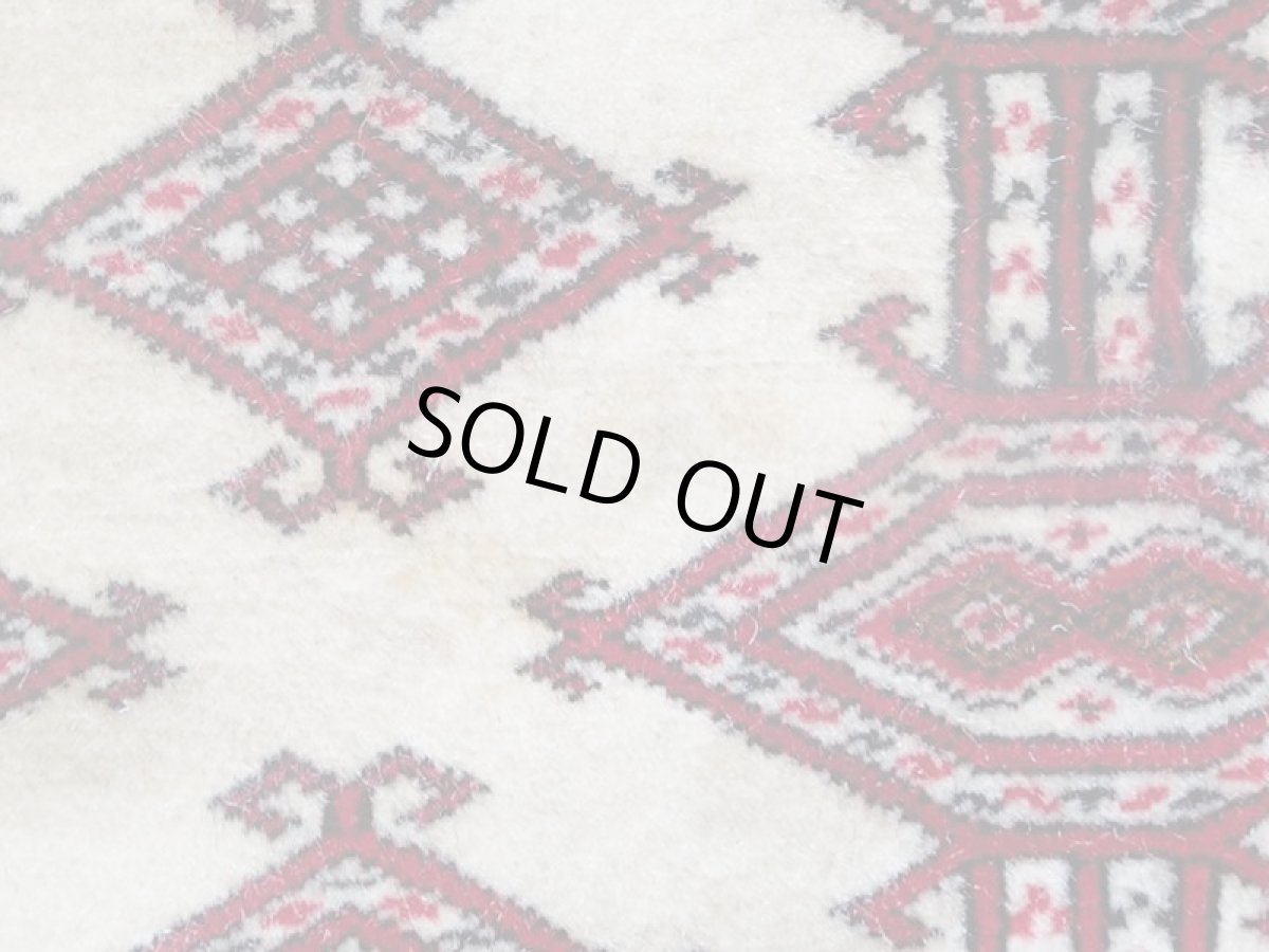 画像17: 新品 ペルシャ 絨毯 トルクメン 2m センター テーブル ソファ サイズ 192 x 146 cm 525 天然 ウール シルク 手織り トライバル ラグ敷物 マット カーペット 生成り クリーム 赤 茶 幾何学模様 民族柄 (17)