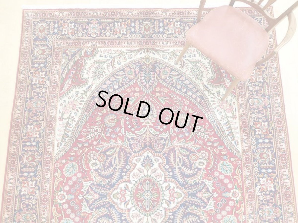 画像8: オールド ペルシャ 絨毯 タブリーズ 3m リビング ダイニング 大判 サイズ 302 x 210 cm f237 手織り トライバル ラグ 天然 ウール 敷物 マット カーペット 紺 赤 メダリオン 草木 花 柄 ヴィンテージ OLD (8)