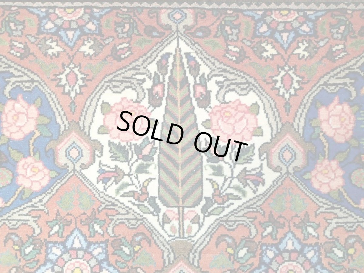 画像11: 美品 ペルシャ 絨毯 バクティアリ 2.2m リビング ダイニング サイズ 218 x 128 cm 20C 手織り トライバル ラグ 天然 ウール 敷物 マット カーペット クリーム 茶 オレンジ 紺 カラフル ブロック 花柄 庭園 ヴィンテージ OLD a-20C-218128a055 (11)