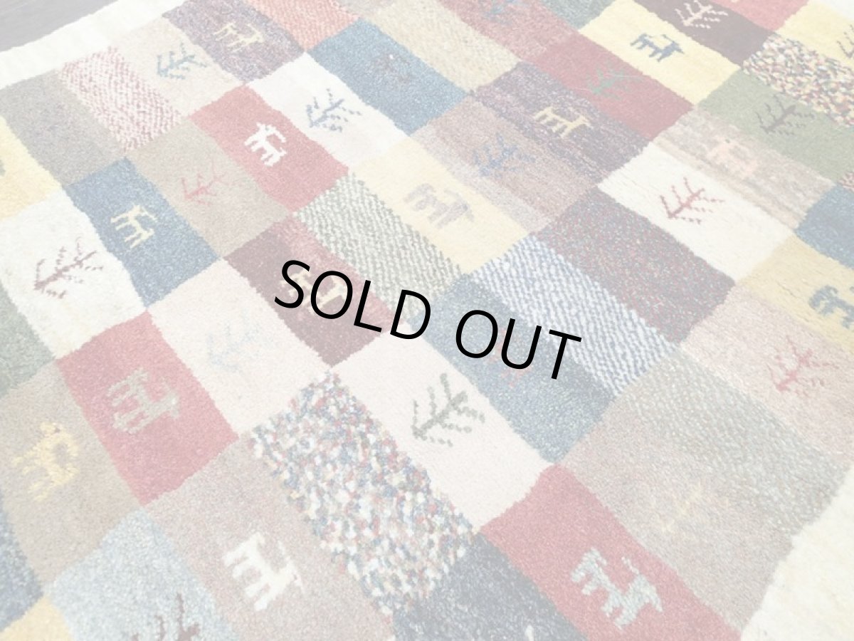 画像6: 新品 ペルシャ ギャッベ 1.3m アクセント サイズ 130 x 88 cm f1 ハンドメイド ギャベ 手織り トライバル ラグ 天然 ウール 敷物 マット カーペット クリーム カラフル マルチカラー 木 動物 パッチワーク柄 (6)