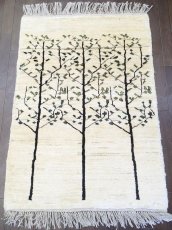 画像5: 新品 ペルシャ ギャッベ 1.2m アクセント サイズ 124 x 90 cm f173 ハンドメイド ギャベ 手織り トライバル ラグ 天然 ウール 敷物 マット カーペット クリーム 白 シンプル 木 (5)