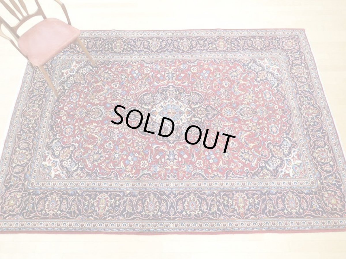 画像4: オールド ペルシャ 絨毯 カシャーン 2.9m リビング ダイニング 大判 サイズ 284 x 210 cm 42 手織り トライバル ラグ 天然 ウール 敷物 マット カーペット 赤 紺 メダリオン 草木 花 柄 ヴィンテージ (4)