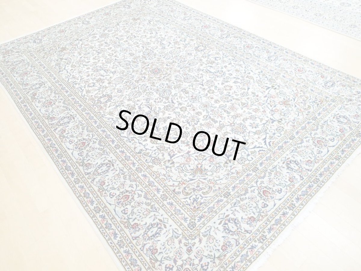 画像6: 美品 ペルシャ 絨毯 カシャーン 3.1m リビング ダイニング 大判 サイズ 313 x 218 cm n227 手織り トライバル ラグ 天然 ウール 敷物 マット カーペット 白 メダリオン 草木 花 柄 ヴィンテージ ビンテージ (6)