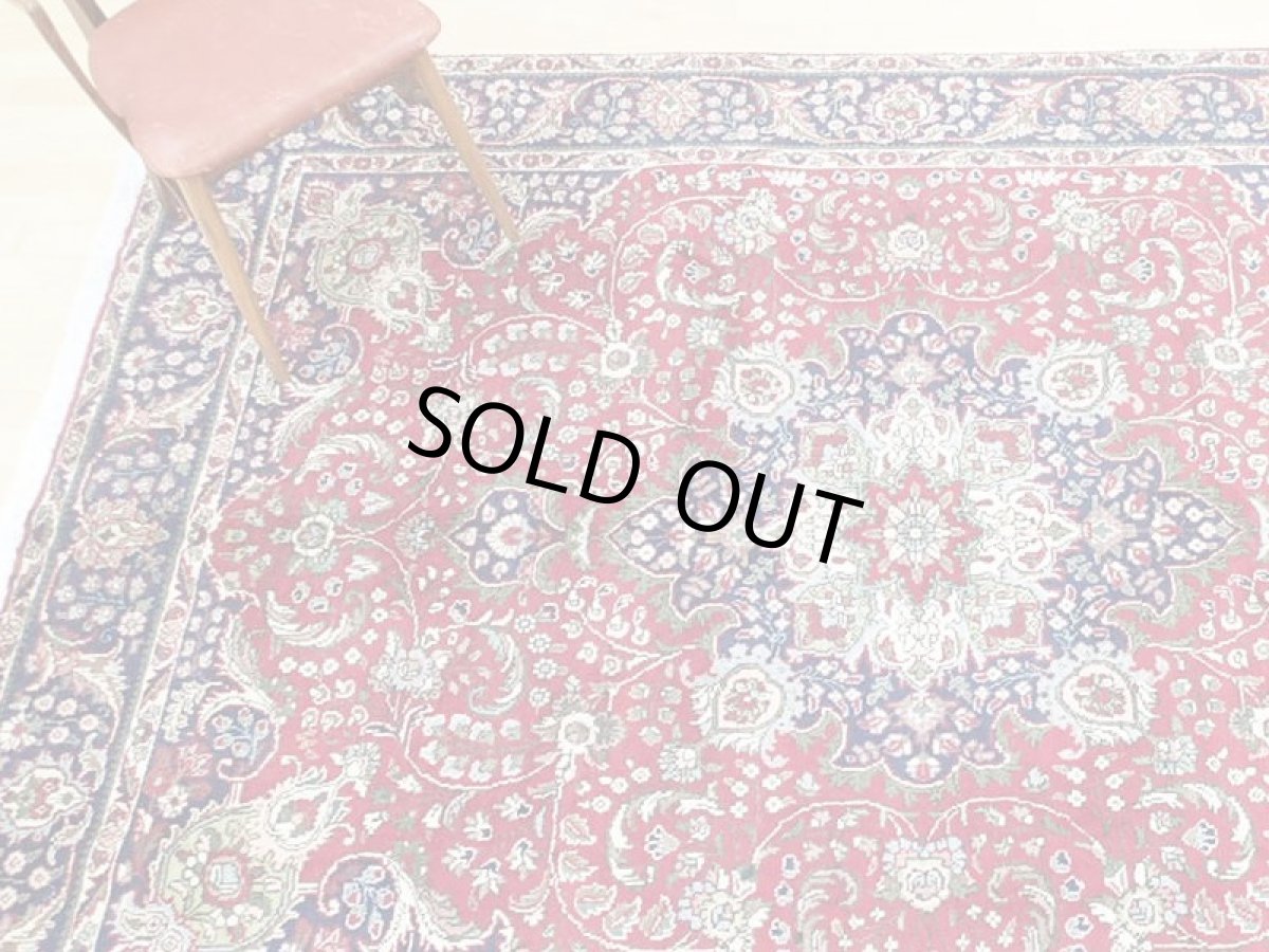 画像2: オールド ペルシャ 絨毯 タブリーズ 3m リビング ダイニング 大判 サイズ  290 x 216cm P115 手織り トライバル ラグ 天然 ウール 敷物 マット カーペット 紺 赤 メダリオン 草木 花 柄 ヴィンテージ ビンテージ OLD (2)