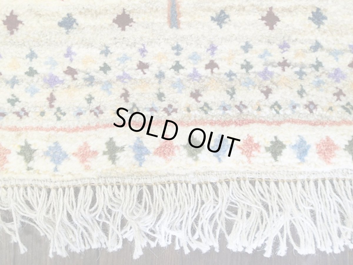 画像10: 新品 ペルシャ ギャッベ 1.2m アクセント サイズ 114 x 83 cm n214 ハンドメイド ギャベ 手織り トライバル ラグ 天然 ウール 敷物 マット カーペット クリーム 生成り マルチカラー 木 (10)